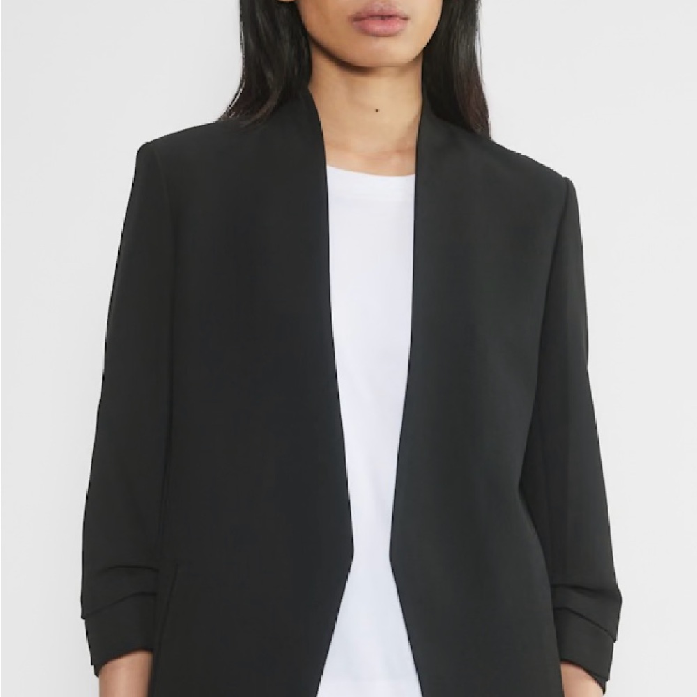 Shorter Elegant Black Women's Blazer